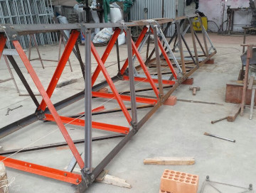Fabricación de Torres soportadas y auto soportadas.